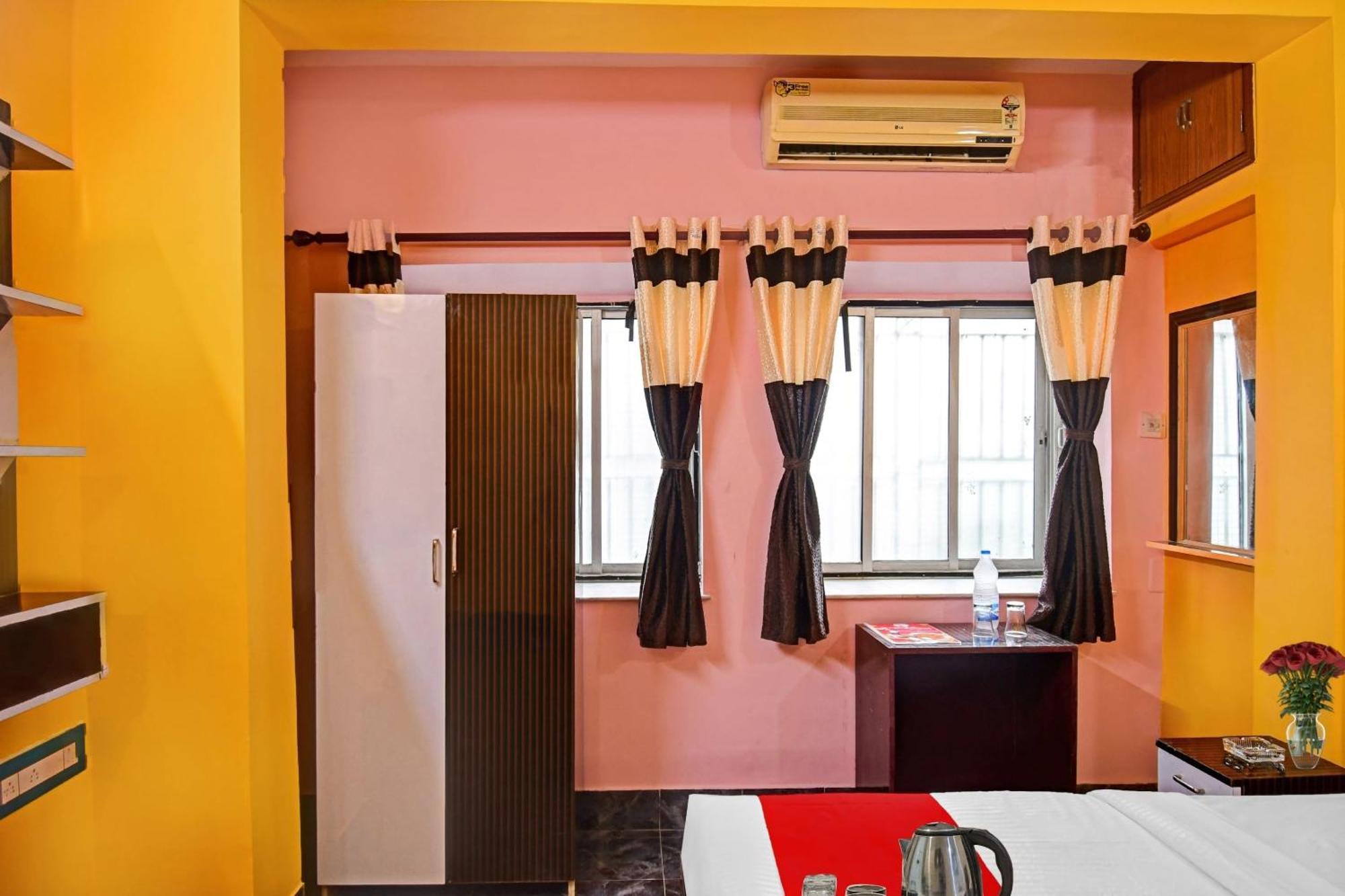 Hotel O Ankan Regency Near Acropolis Mall Колката Екстер'єр фото